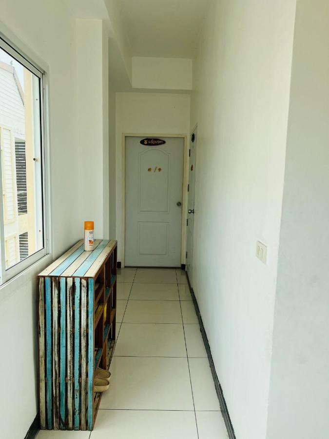 Aekkalukthai Hostel Rayong Luaran gambar